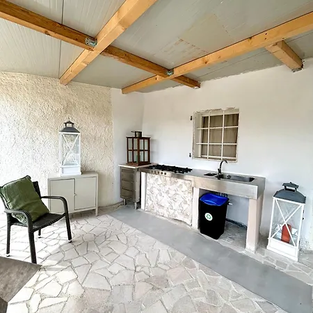 Le Petit By Garga Residency *