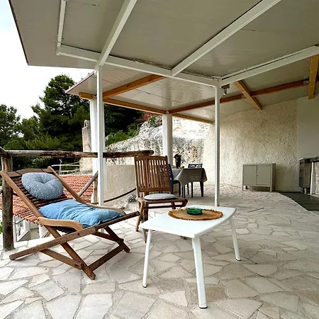 בית נופש Le Petit By Garga Residency פסקיצ'י